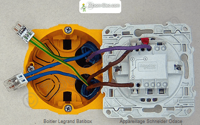Brancher un va et vient coté retour lampes