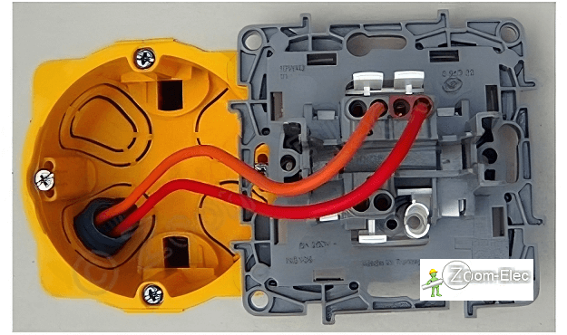 Comment brancher un bouton poussoir ?